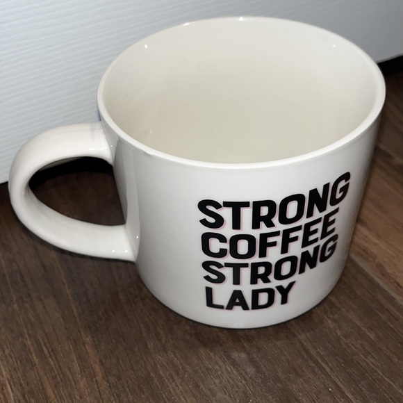 Elum - Picture 2 of 3